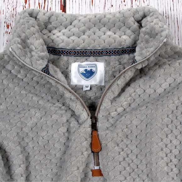 Nordic Fleece Gray Trysil Plush 3/4 Zip Pullover - Picture 2 of 6